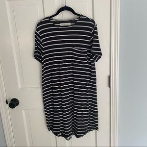Abercrombie & Fitch Black and White Striped Tshirt Dress sz S